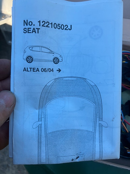 SEAT Altea Vetokoukun Johtosarja 6/04-