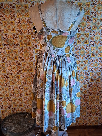 Vintagemekko S 50-lukua puuvillaa