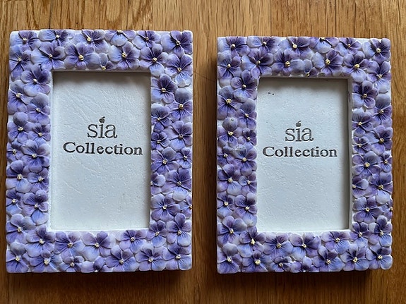 Kaksi Sia Collection valokuvakehystä