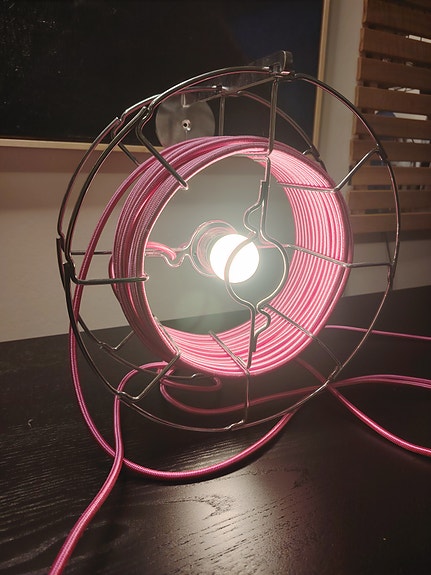 Arianna Zava design seinävalaisin/pöytävalaisin