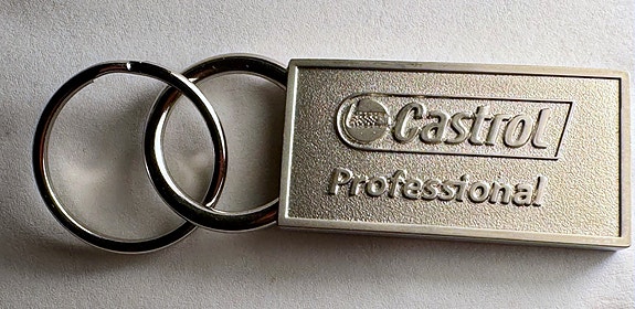 Castrol avainperä