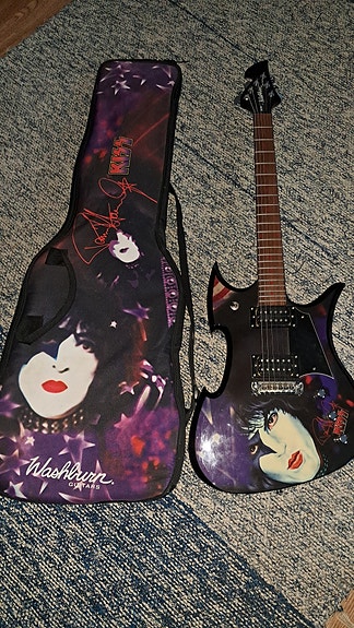 Washburn Kiss