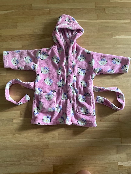 Hello Kitty kylpytakki, 90