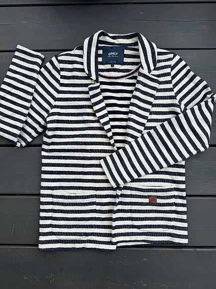 ONLY merellinen college jakku S