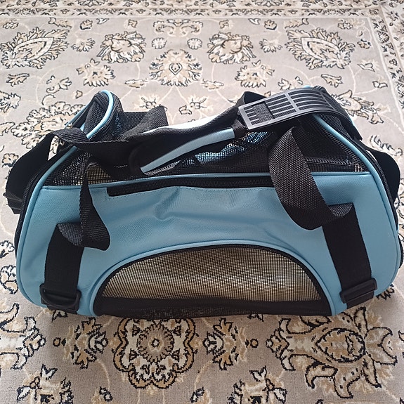 Koiran kantolaukku