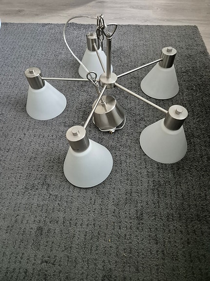 Ikea kattovalaisin
