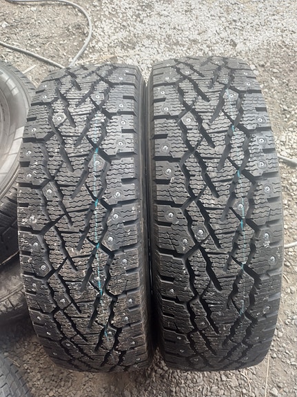 nastarenkaat 195/70 r15c