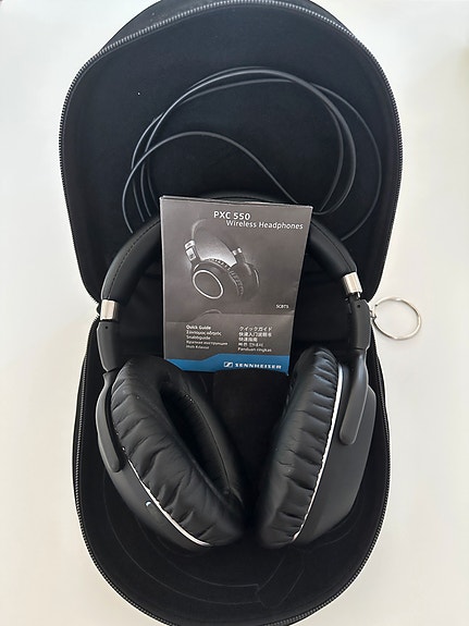 Sennheiser langattomat around-ear kuulokkeet PXC 550