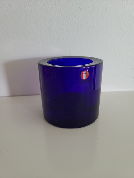 Kivi tuikku