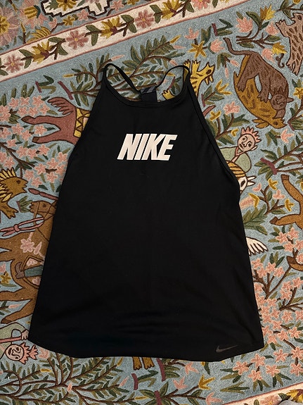Nike urheilutoppi XS