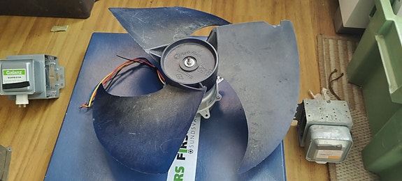 Product image 3 of 6