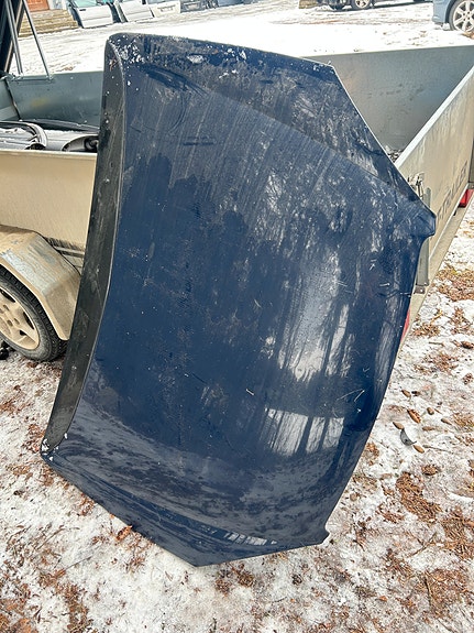 Citroen C5 konepelti