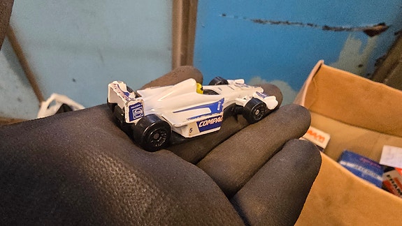 Product image 3 of 4