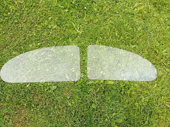 VW KUPLA takalasit , 2 kpl