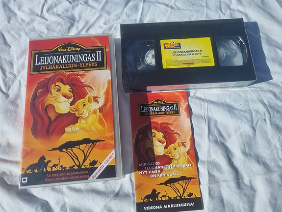 Leijona kuningas 2 Jylhäkallion ylpeys (VHS)
