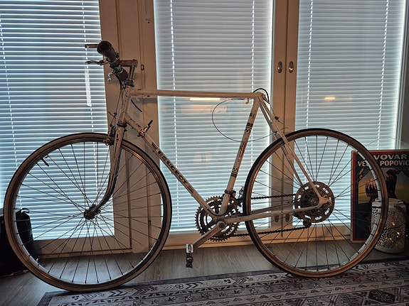 Peugeot Retro maantiepyörä