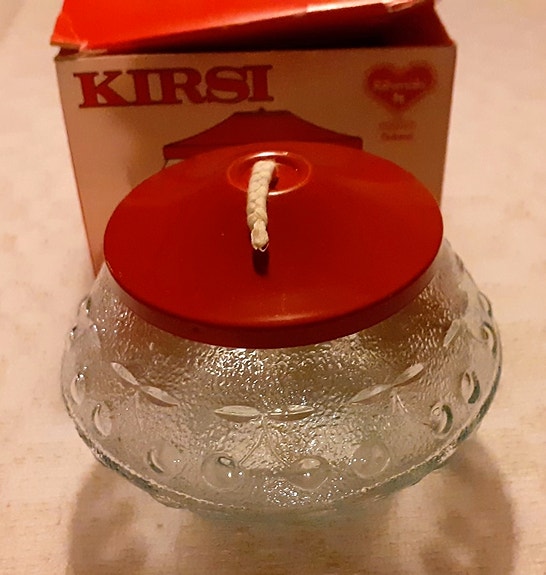 Riihimäen lasi, Nanny Still, Kirsi öljylamppu