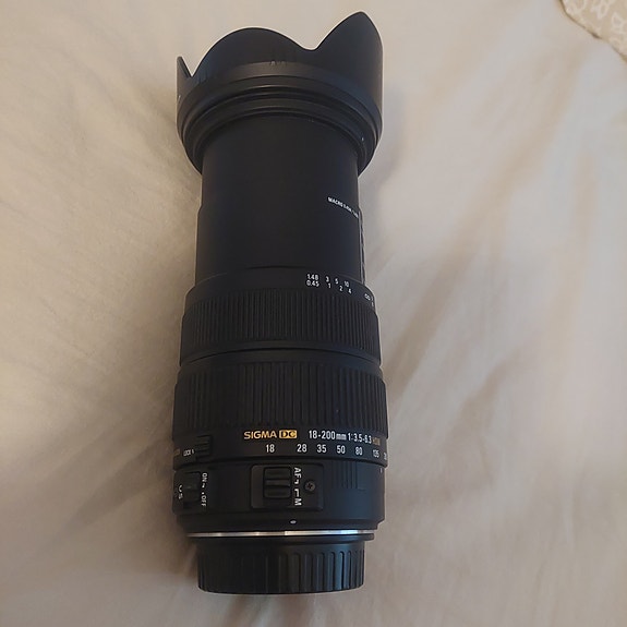 Sigma 18-200 DC OS HSM objektiivi  (canon)