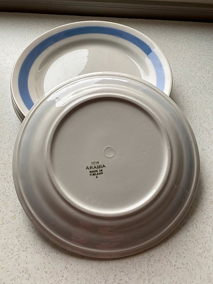 Arabian Siniraita ruokalautaset