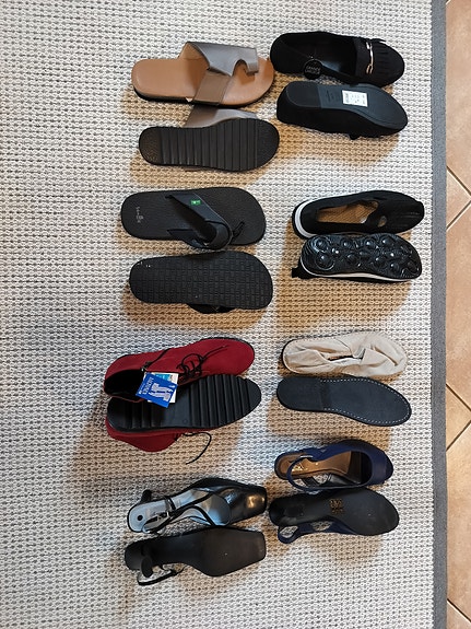 Naisten kenkiä,koko 42/43