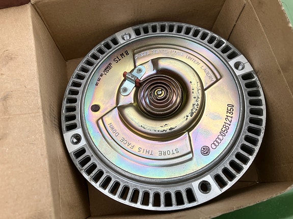 Audi A4/A6/Skoda Superb/VW Passat 1.8/1.8T/1.9TDi Viskokytkin Alkuperäinen 95-08