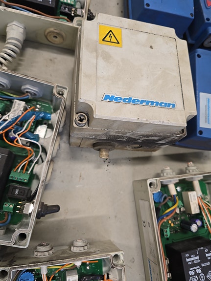 Product image 6 of 10