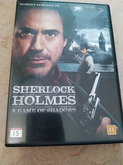 Sherlock Holmes a game of shadows
