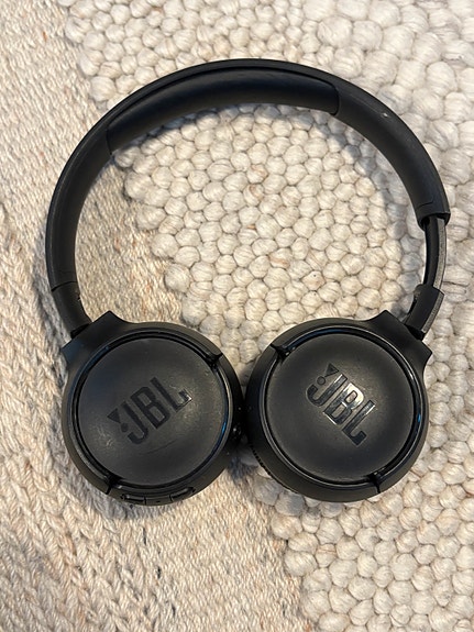 JBL TUNE 500BT -Bluetooth-kuulokkeet, musta