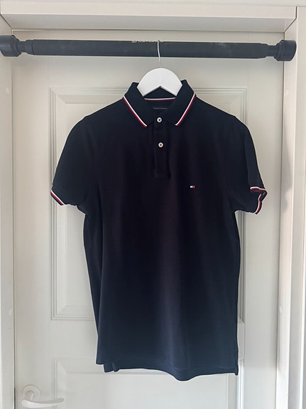 Tommy Hilfiger -kauluspaita