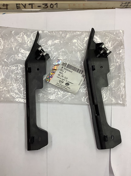 90559500 etupuskurin kannatin Opel Astra G