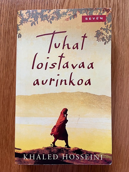 Khaled Hosseini - Tuhat loistavaa aurinkoa