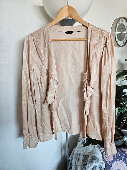 Ted Baker paita M