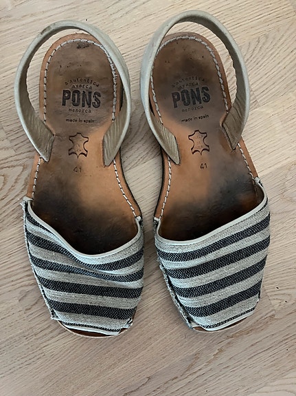Pons sandaalit