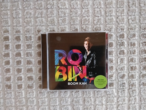 ROBIN: Boom Kah CD, 2013 deluxe ja 2 julistetta