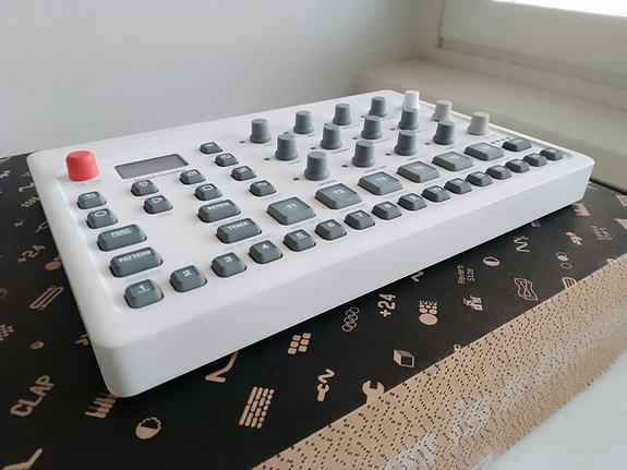 Product image 3 of 6