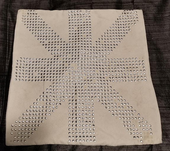 Koristetyynynpäällinen