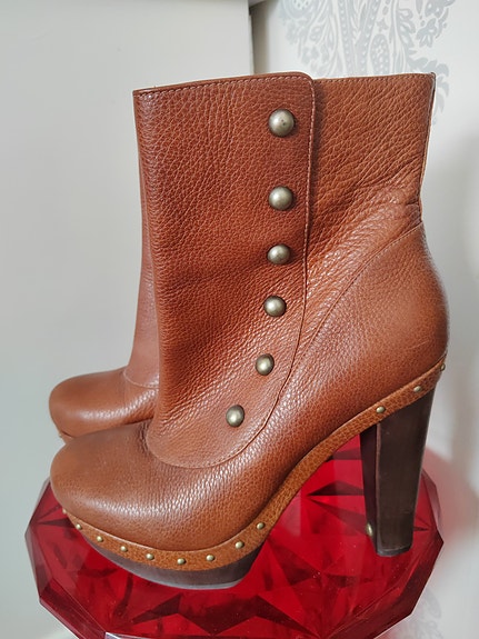 Ugg korko nilkkurit koko 41