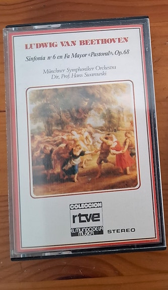 Klassista musiikkia C -  kasetilla