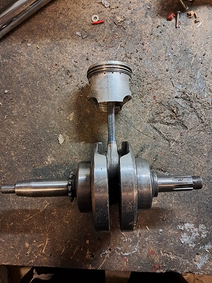 125cc moottorin osia