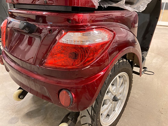 Product image 6 of 9