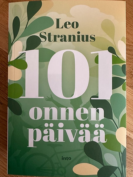 101 onnen päivää, Leo Stranius