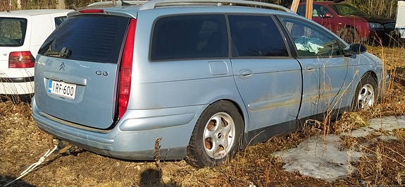 Citroen C5 Farkku 2,0i bensa automaatti