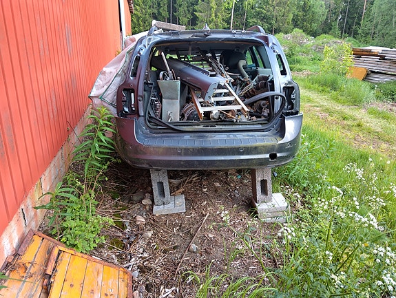 Volvo 50 takapuskuri