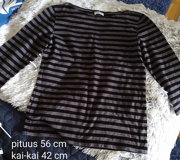 Marimekon t-paita koko S
