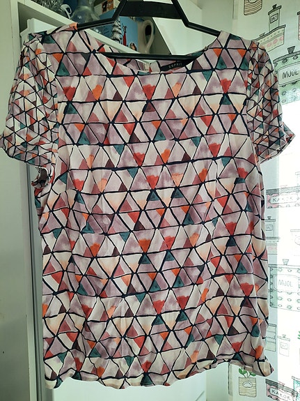 ESPRIT t-paita