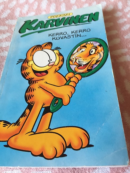Karvinen kerro,kerro kuvastin pokkari
