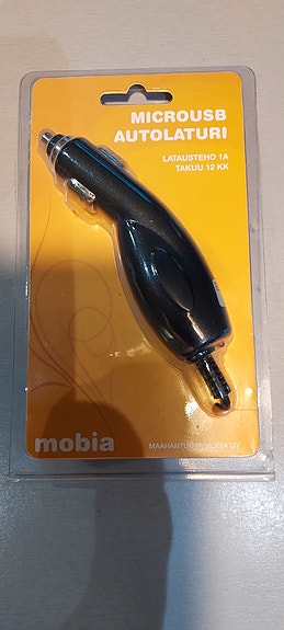 Autolaturi micro-USB (uusi)