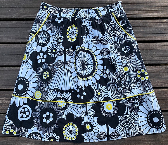 MARIMEKKO Malvikki puolihame koko 36 vy 74 cm