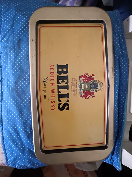 Bell's Scotch Whisky Tarjotin Metalli