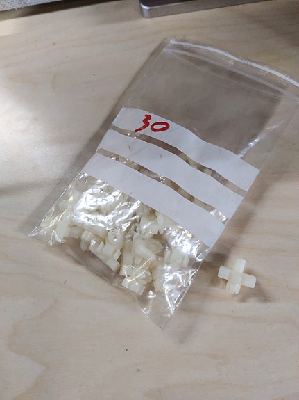 Mb 123 klipsuja